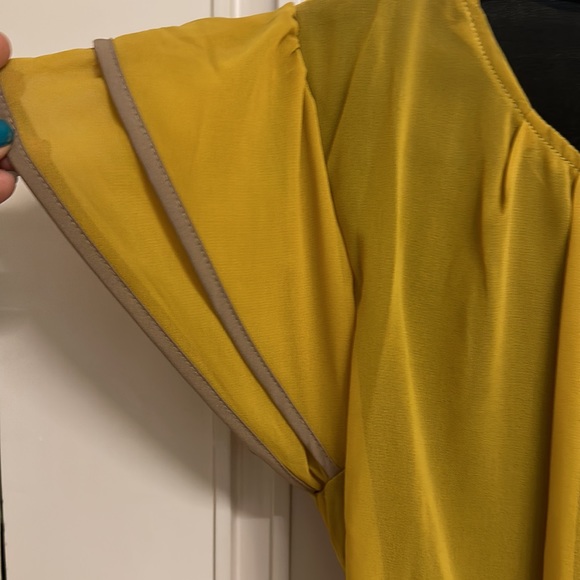 NWT Mustard & Black Lined dress with a double frill hemline & belt! UK L - Picture 9 of 13